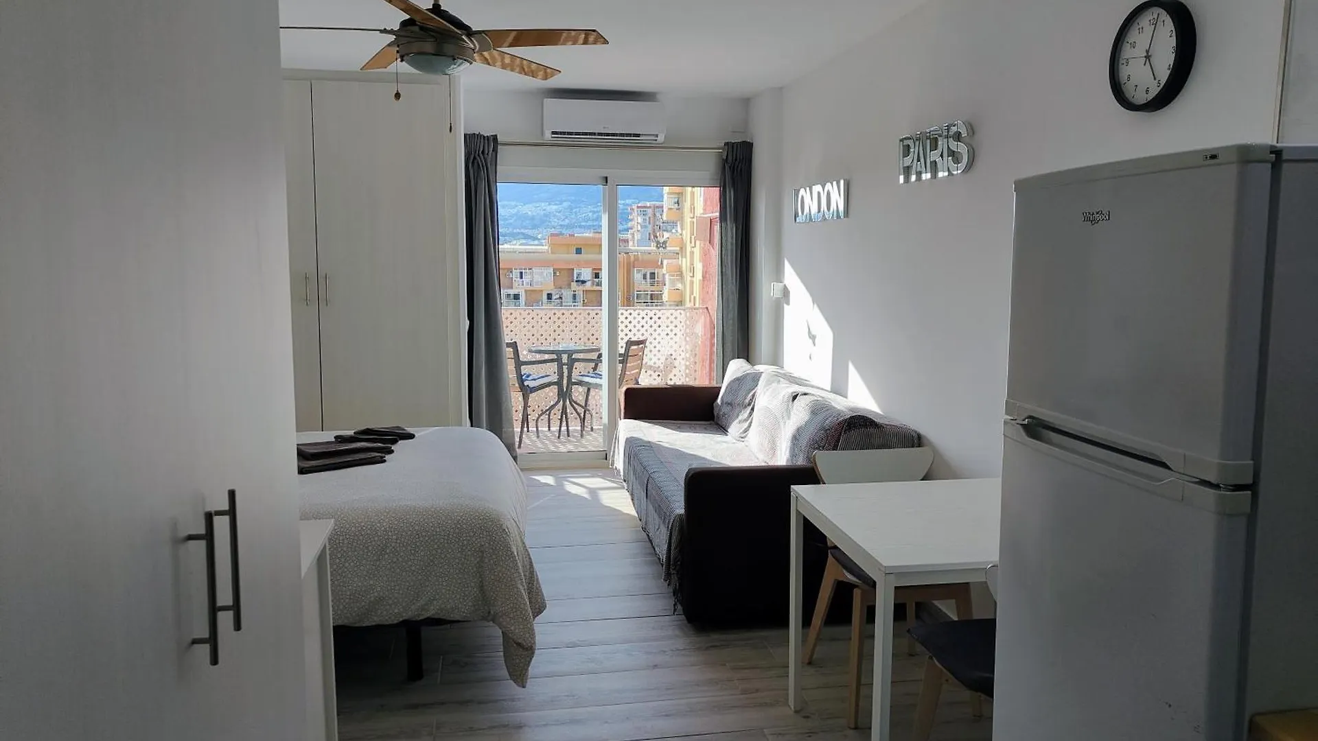Apartamento Minerva With Views Of The Sea And Benalmádena