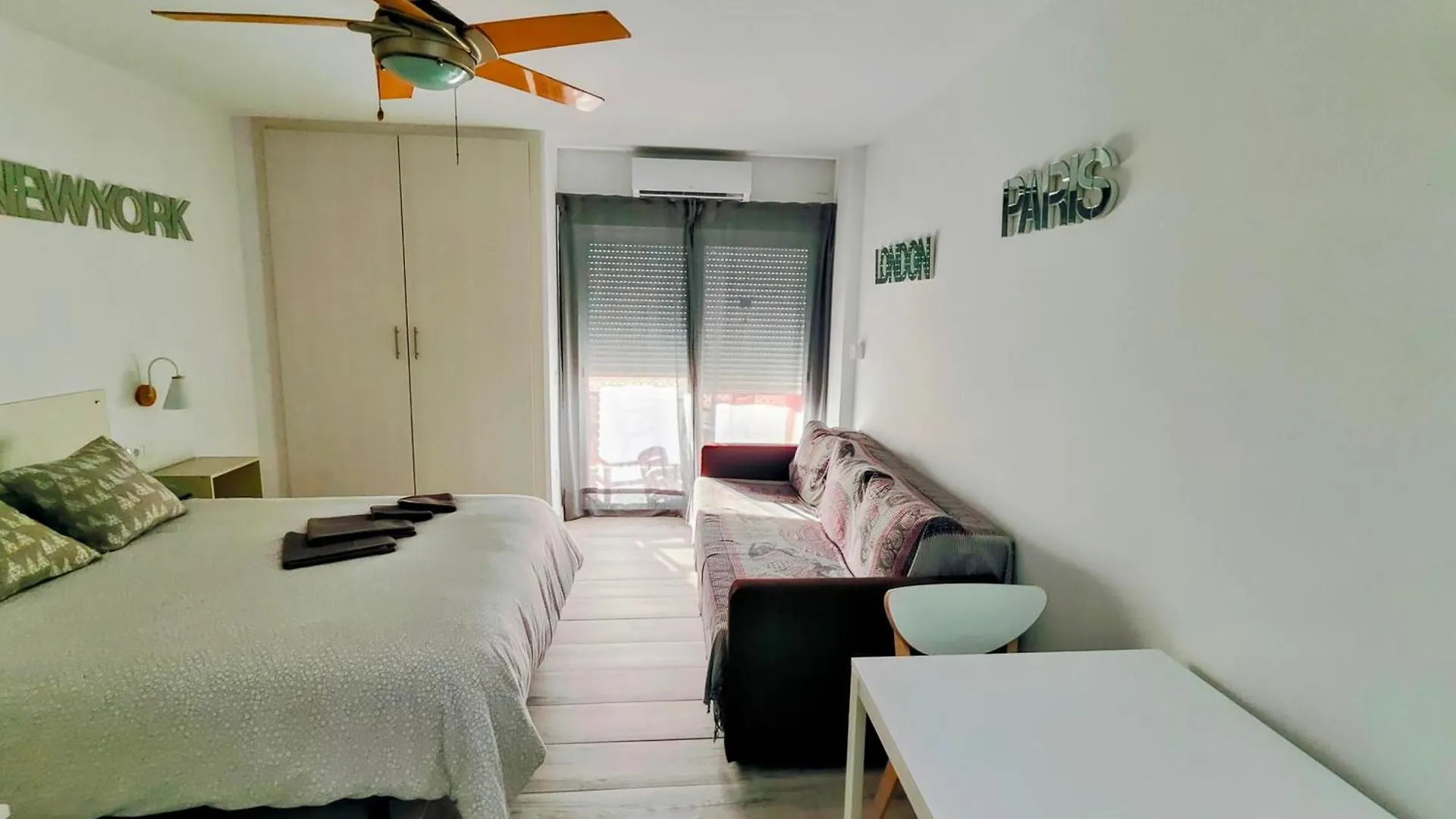 Appartement Minerva With Views Of The Sea And Benalmádena 0*,  Espagne